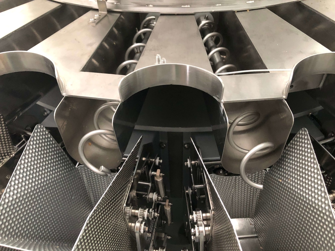 24 Heads Multihead Weigher Packing Machine Dual Screw Linear Pans For Oily Sticky Fresh Food