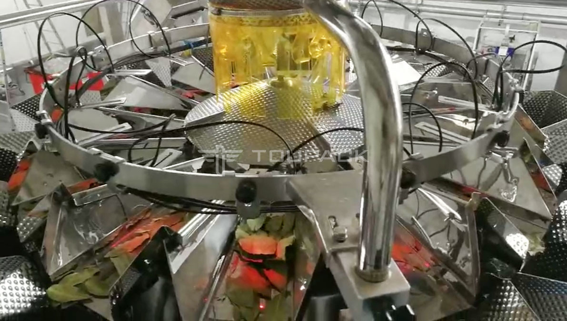 Full Automatic Vertical Weighing Packing Machine For Dry Tea Leaves Bay Leaf With 14 Head Multihead Weigher