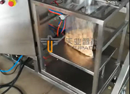Full automatic conveying weighting and packing machine integration for snack food .High efficiency and high accuracy