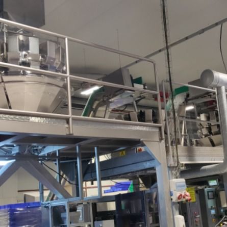10''  Color Touch Screen ISO9001 0.5L Nuts Packing Machine For Wrapping