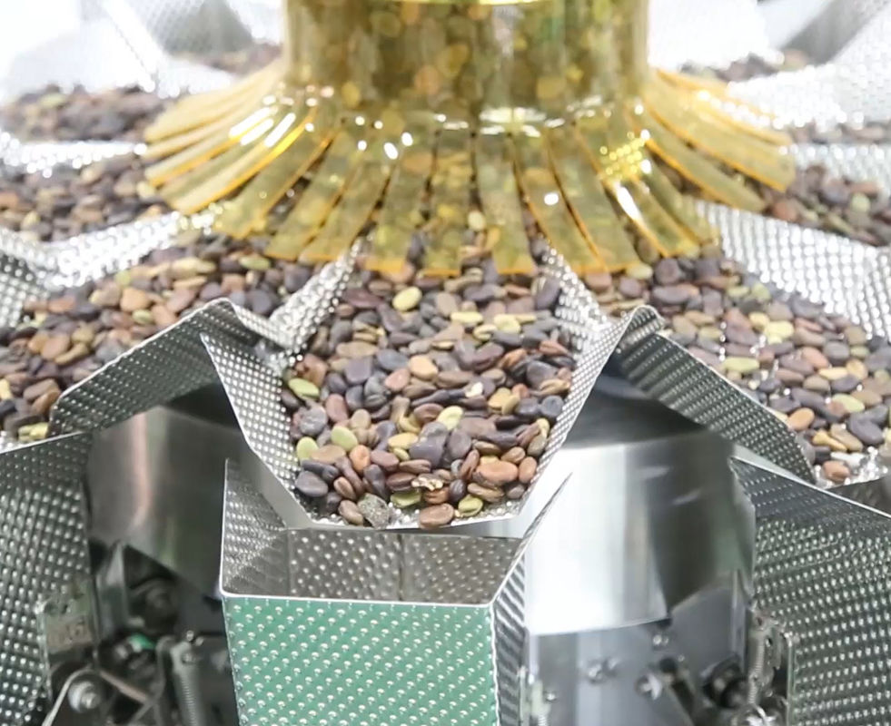 14 Mutihead Weigher VFFS Packaging Machine Bowl Type Elevator For Chocolate Bean Frozen Fruits