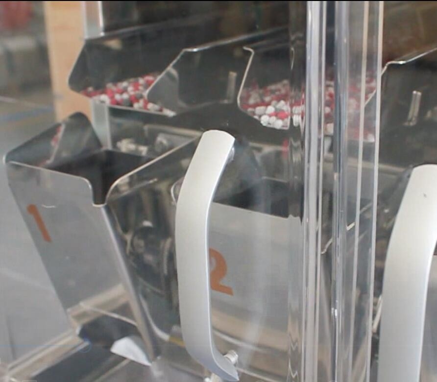 8 Hoppers 0.5L 1.2L Linear Weigher For Tiny Mesh Material Like Salt Sugar