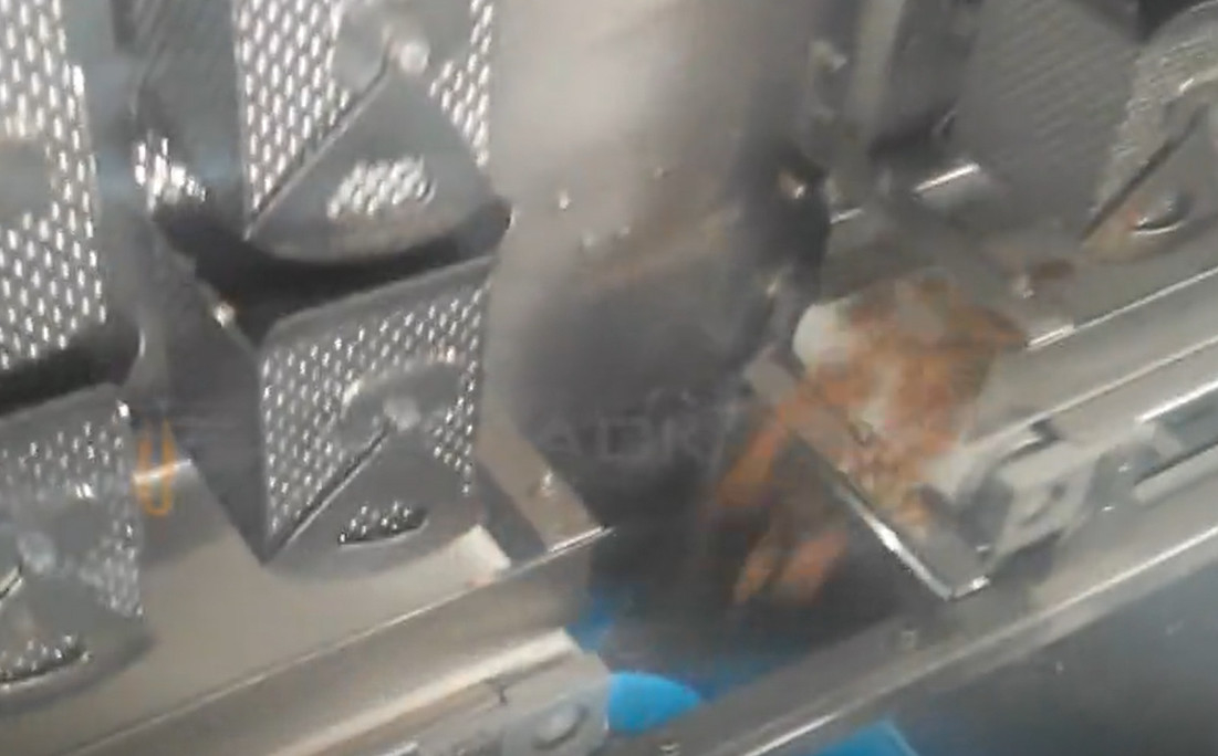 MCU Control Multi Head Weigher For Cooked Meat Filling Fast Food 50 Bag / Min