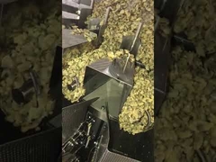 Cooked food cans automatic filling system